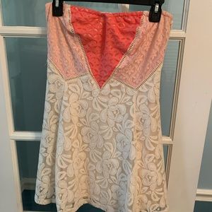 Strapless dress